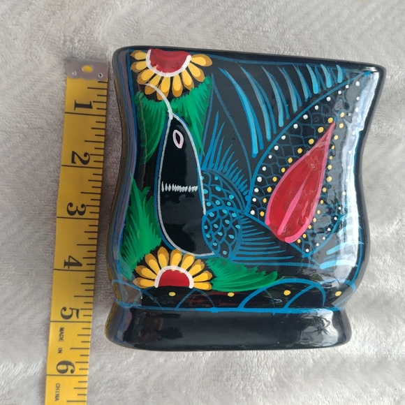Talavera Mexican handpainted napkin holder - Picture 8 of 9